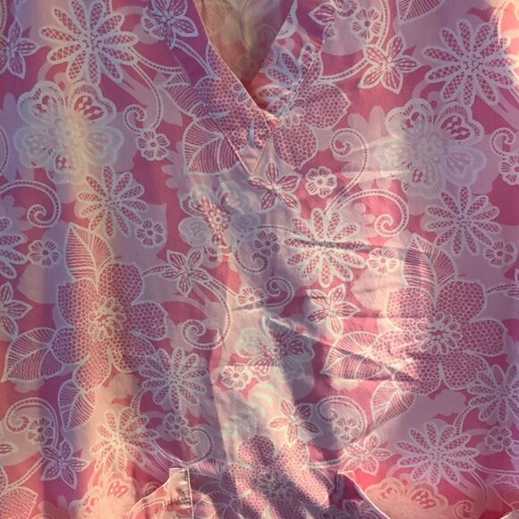 Pre Owned Women’s Tafford Scrub Scrubs Top Sz Med Stylish and Comfortable - Picture 3 of 11